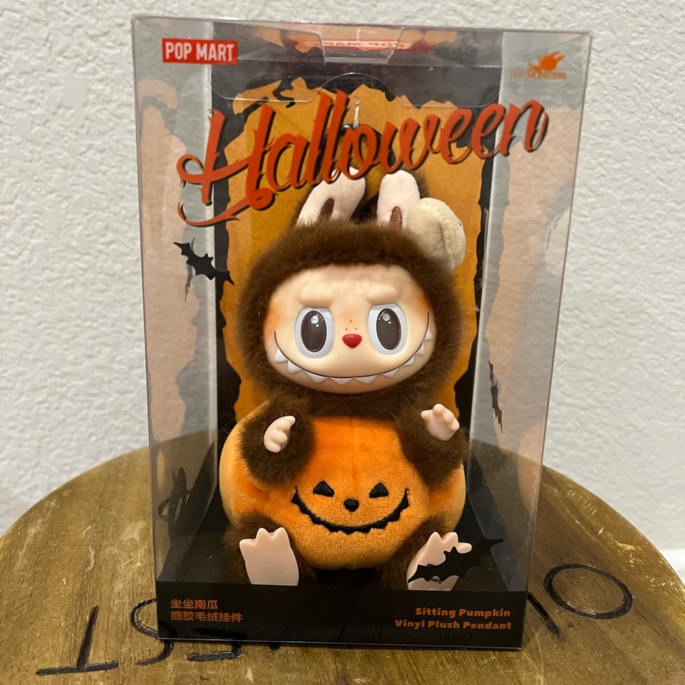 Pop Mart Labubu Halloween Pumpkin Plush Pendant